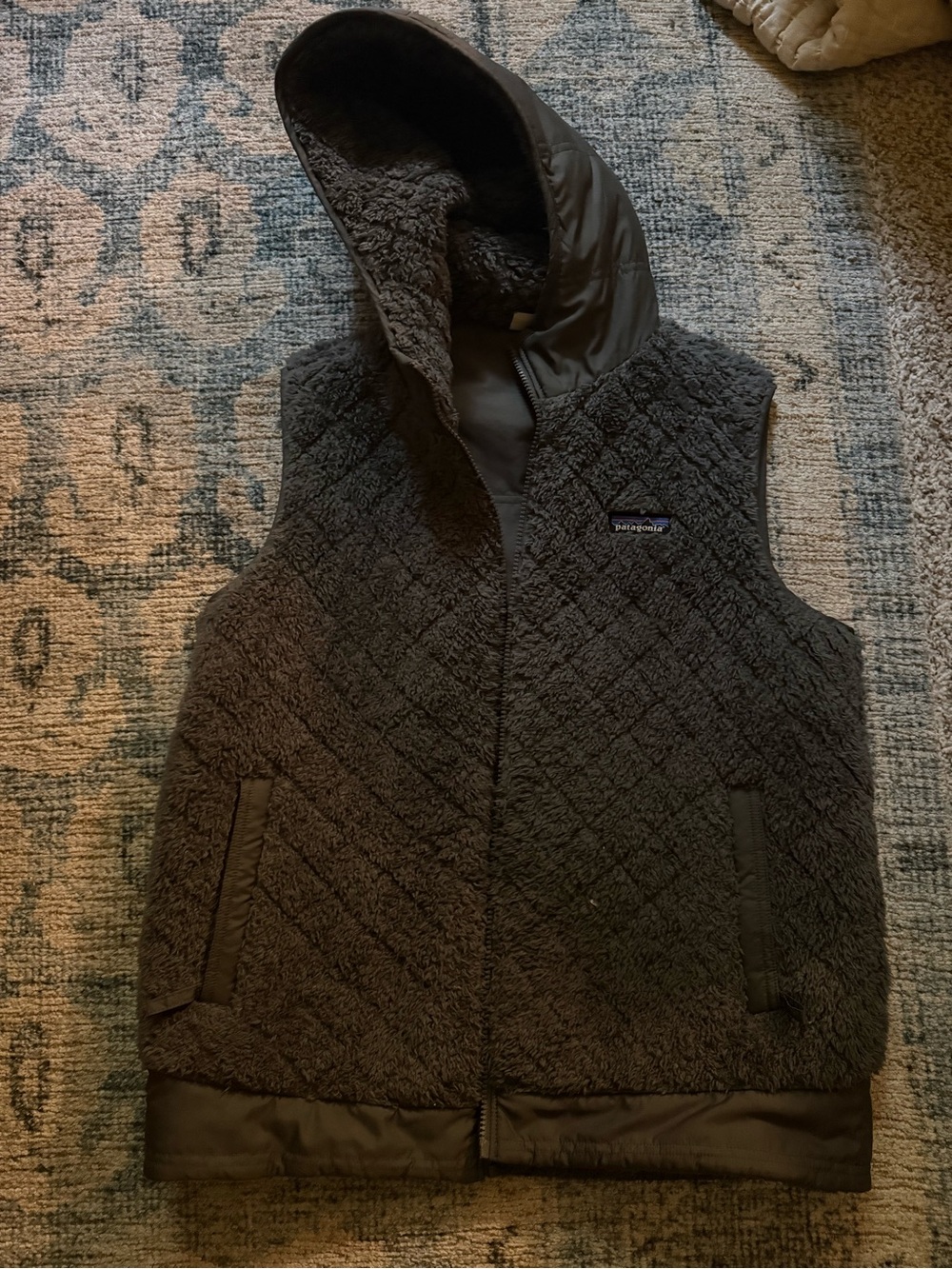 Patagonia Reversible Hooded Sherpa Vest in Grey